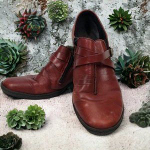 Rieker heeled ankle bootie boot size 38. Reposhing b/c too small for me.